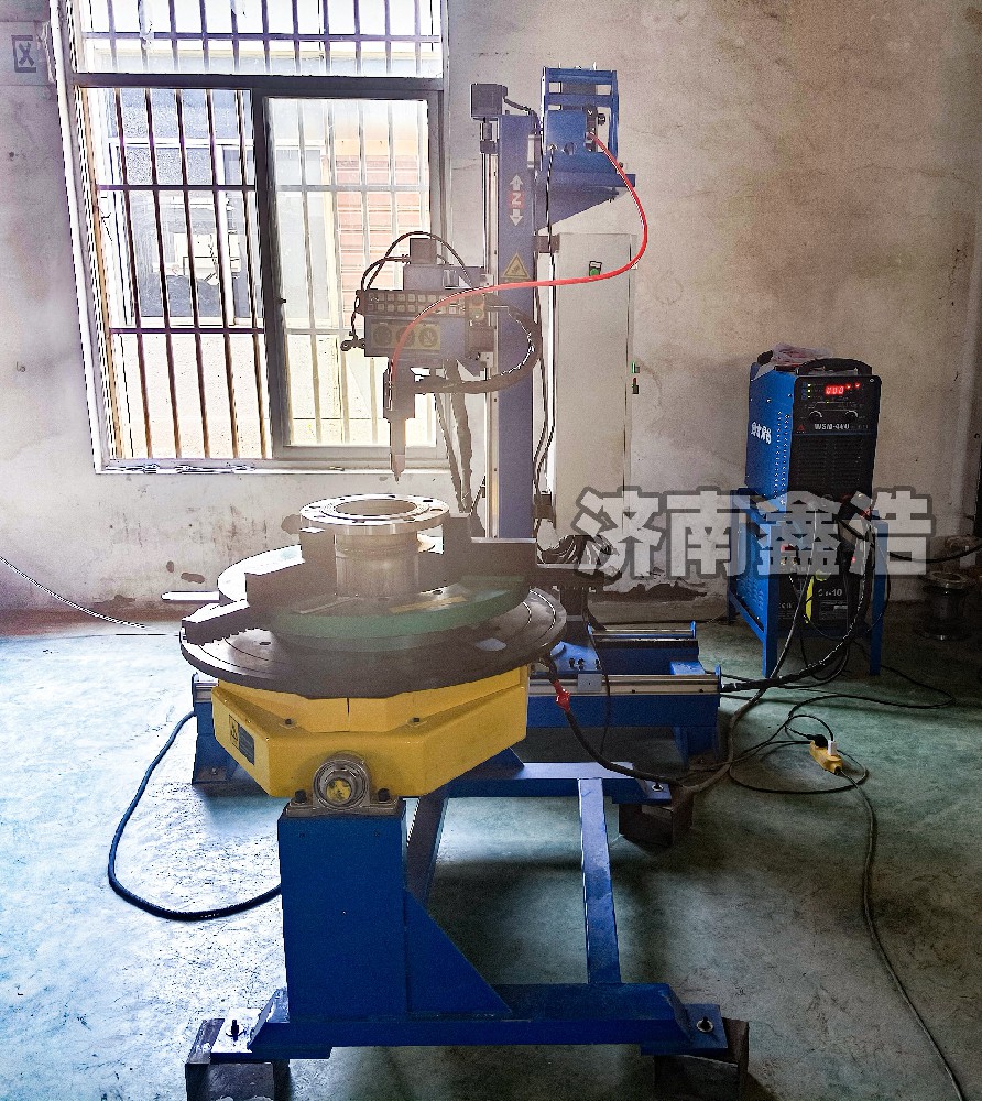 600公斤分體式焊接變位機，自動焊接，提高效率