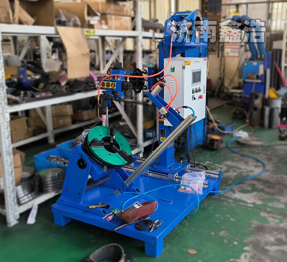 鑫浩智能數(shù)控氬弧自動焊機(jī)，性能穩(wěn)定，成型美觀