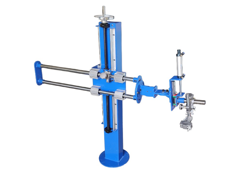 【濟(jì)南鑫浩焊接】簡(jiǎn)析手動(dòng)焊接操作機(jī)需滿足的技術(shù)條件